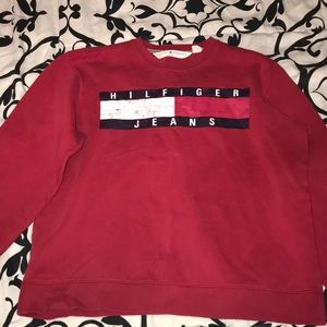 Tommy Hilfiger sweatshirt!